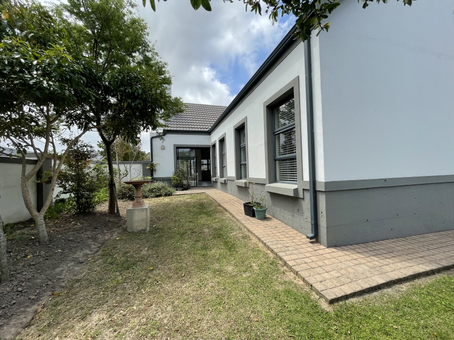 3 Bedroom Property for Sale in Blue Mountain Village Western Cape